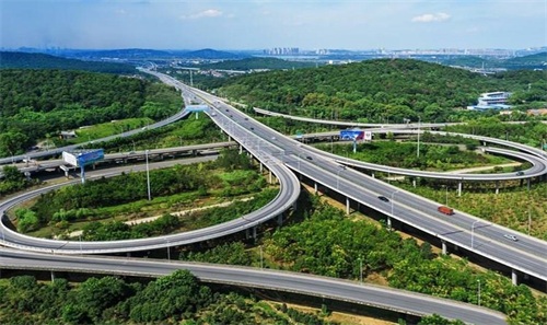 东昌府钢筋套筒应用于高速公路